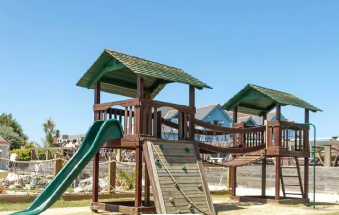 Home With A View Whitecliff Bay Holiday Park Bembridge Extérieur photo